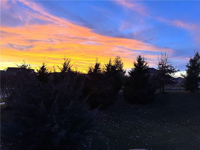 11576 S Waterford Drive, Olathe, KS 66061