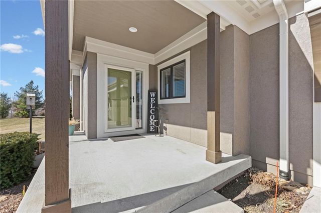 11576 S Waterford Drive, Olathe, KS 66061