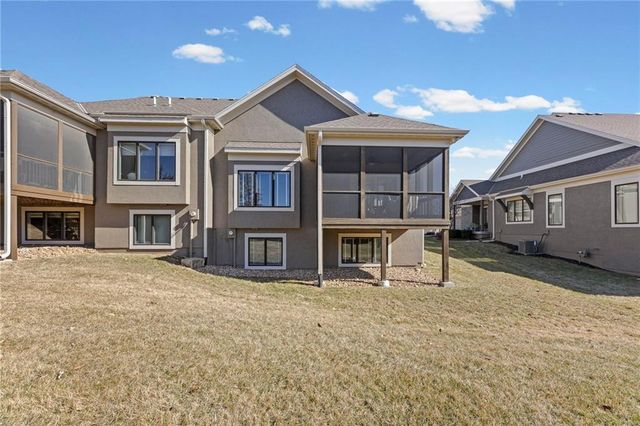 11576 S Waterford Drive, Olathe, KS 66061