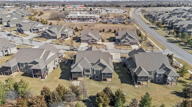 11576 S Waterford Drive, Olathe, KS 66061