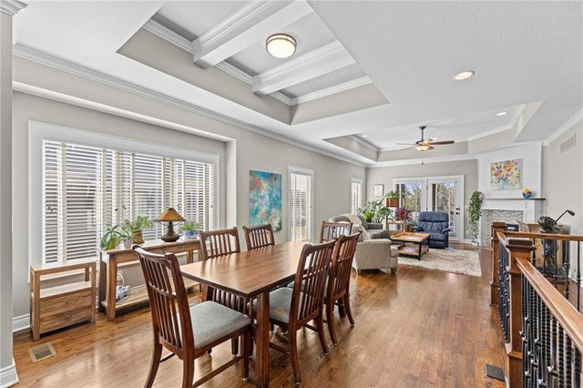 11576 S Waterford Drive, Olathe, KS 66061