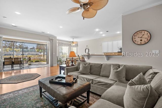 377 Dogwood Ln, Hardeeville, SC 29927