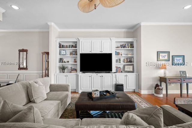 377 Dogwood Ln, Hardeeville, SC 29927