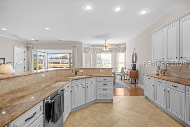 377 Dogwood Ln, Hardeeville, SC 29927