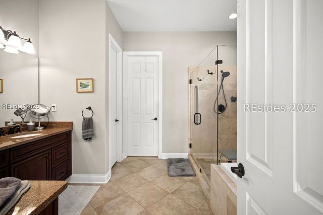 377 Dogwood Ln, Hardeeville, SC 29927