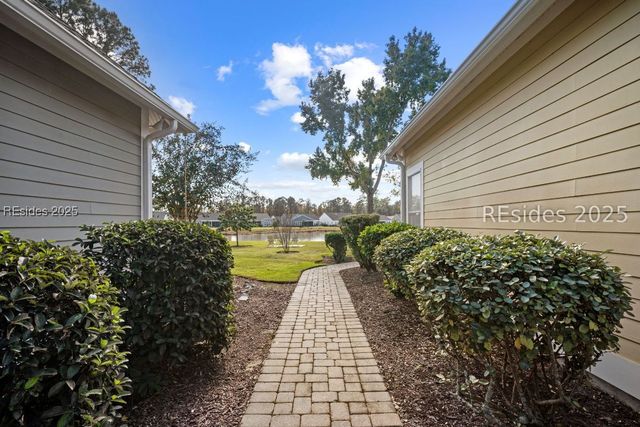 377 Dogwood Ln, Hardeeville, SC 29927