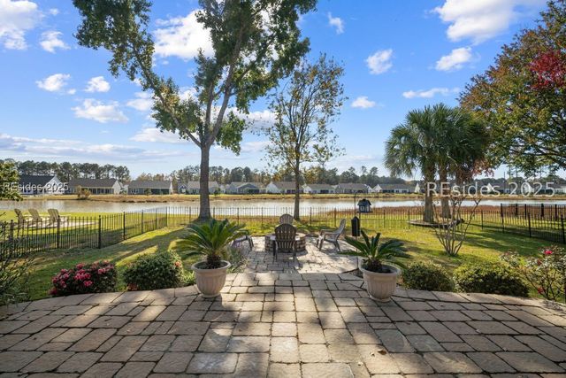 377 Dogwood Ln, Hardeeville, SC 29927