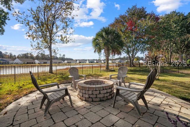 377 Dogwood Ln, Hardeeville, SC 29927