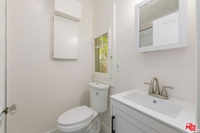 1145 Poinsettia Drive, Los Angeles, CA 90046