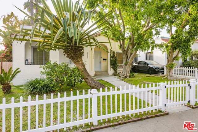 1145 Poinsettia Drive, Los Angeles, CA 90046