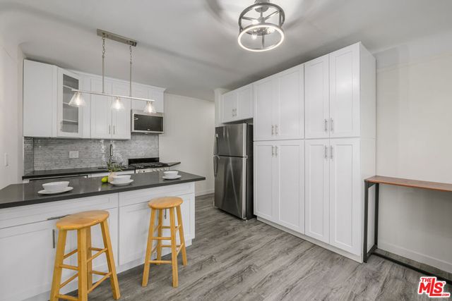 1145 Poinsettia Drive, Los Angeles, CA 90046