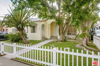 1145 Poinsettia Drive, Los Angeles, CA 90046