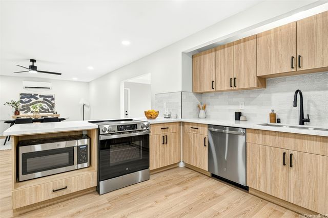 94-228 Kiaha Loop, Mililani, HI 96789