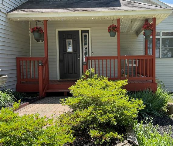 10881 Hoffman Road, Three Rivers, MI 49093