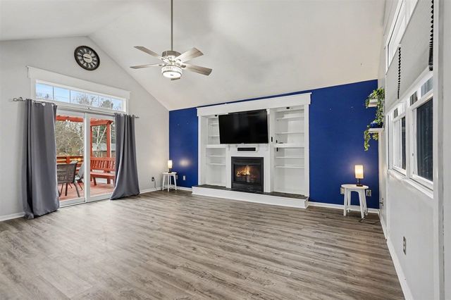 10881 Hoffman Road, Three Rivers, MI 49093