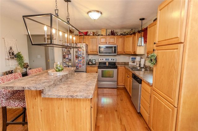 112 Colonial Ln, North Union Twp, PA 15401