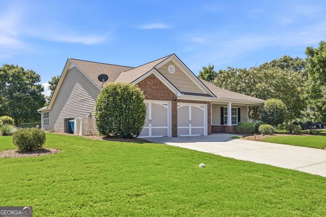 304 Victory Circle, Commerce, GA 30529