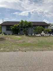 18071 CLANTON AVENUE, Port Charlotte, FL 33948