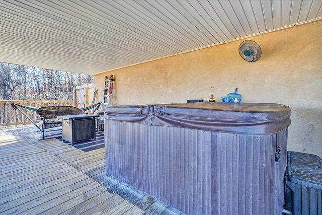 7929 Whistler DR, Roanoke, VA 24018