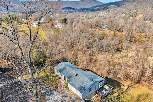 7929 Whistler DR, Roanoke, VA 24018