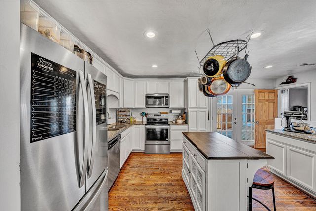 7929 Whistler DR, Roanoke, VA 24018