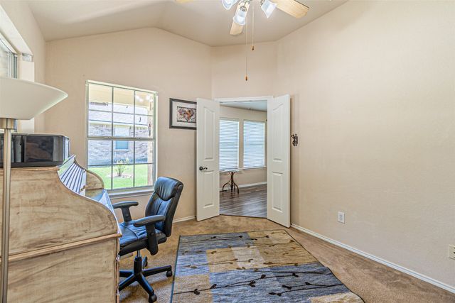 609 Tracy Drive, Azle, TX 76020