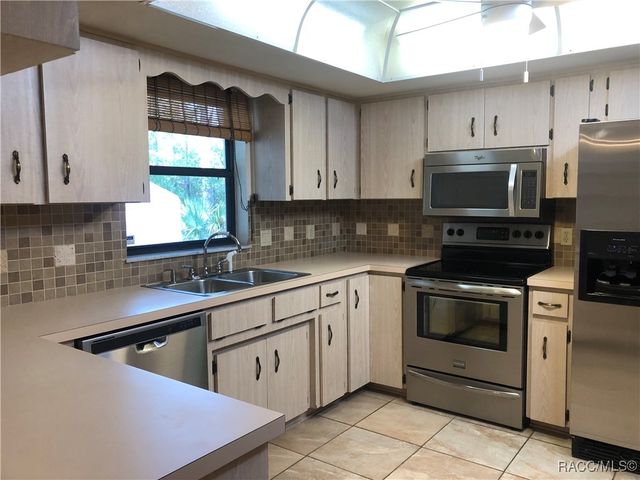 3754 S Apopka Avenue, Inverness, FL 34452