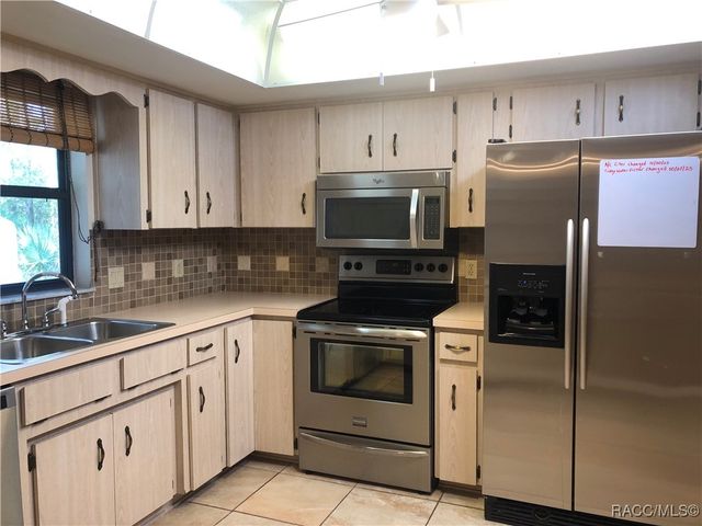 3754 S Apopka Avenue, Inverness, FL 34452