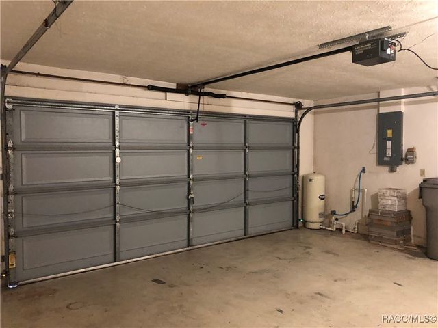 3754 S Apopka Avenue, Inverness, FL 34452