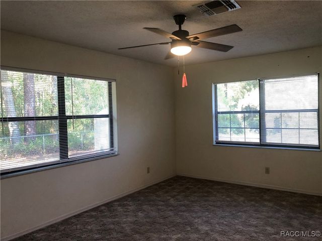 3754 S Apopka Avenue, Inverness, FL 34452