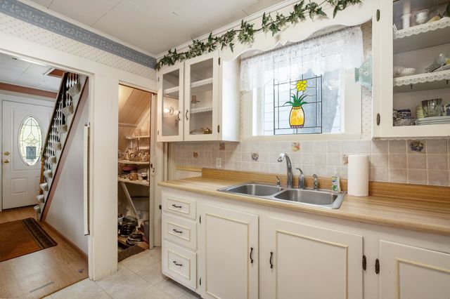 13 2nd Street, Gorham, NH 03581