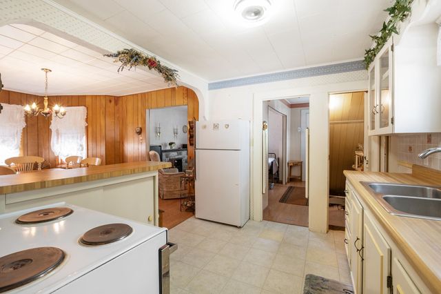 13 2nd Street, Gorham, NH 03581