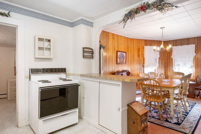 13 2nd Street, Gorham, NH 03581