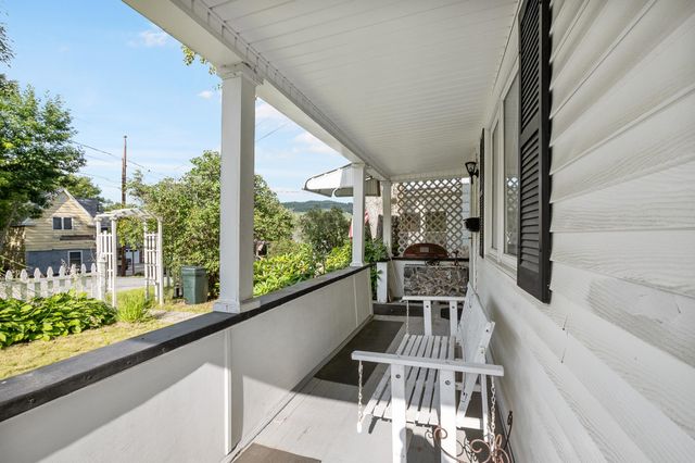 13 2nd Street, Gorham, NH 03581