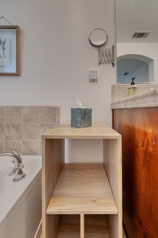 108 Bright Eyes Ct, Roseville, CA 95747