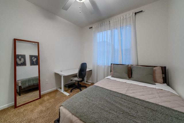 108 Bright Eyes Ct, Roseville, CA 95747