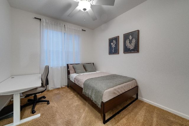 108 Bright Eyes Ct, Roseville, CA 95747