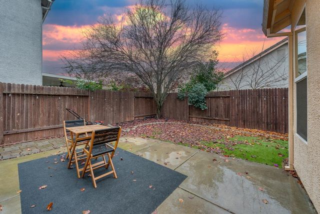 108 Bright Eyes Ct, Roseville, CA 95747