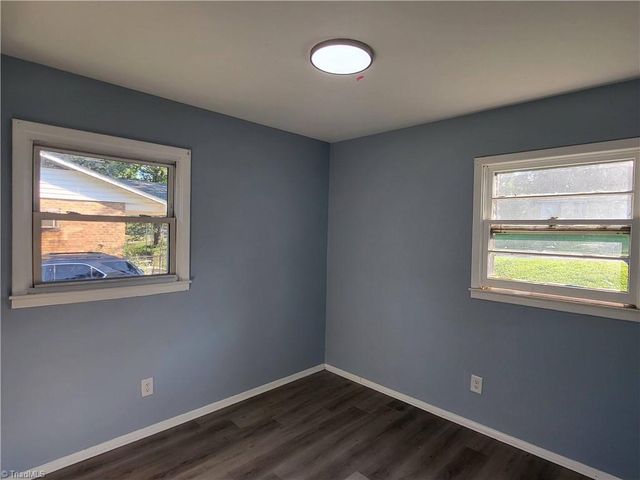 1529 Pleasant Street, Winston-salem, NC 27107
