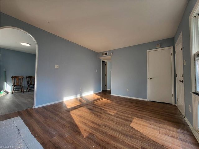 1529 Pleasant Street, Winston-salem, NC 27107