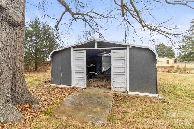 176 Odell School Road, Concord, NC 28027