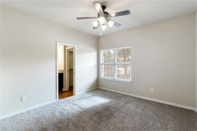 430 Momma Bear Drive, College Station, TX 77845