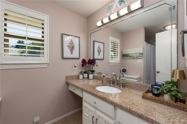 2732 Rhett Drive, Pharr, TX 78577