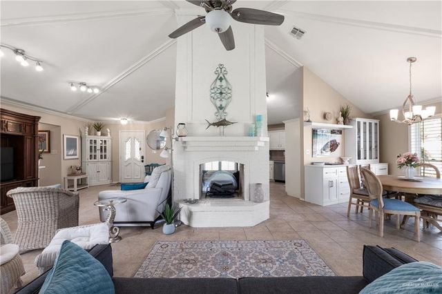 2732 Rhett Drive, Pharr, TX 78577