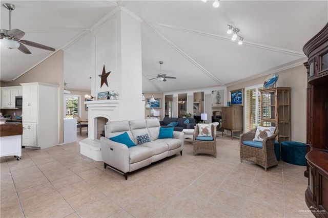 2732 Rhett Drive, Pharr, TX 78577