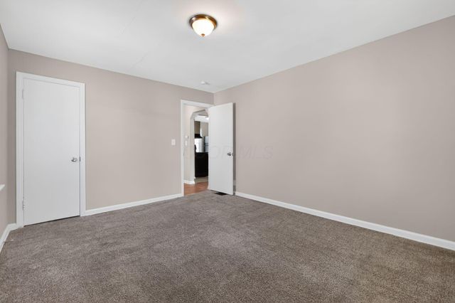 172 S Weyant Avenue, Columbus, OH 43213