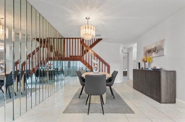 3539 W Inverrary Boulevard W, Lauderhill, FL 33319