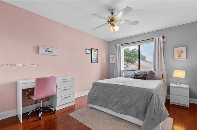 3539 W Inverrary Boulevard W, Lauderhill, FL 33319