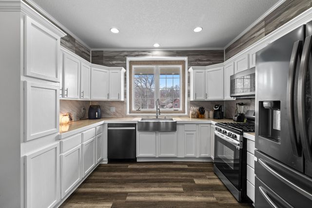 3607 SW 35th Street, Des Moines, IA 50321