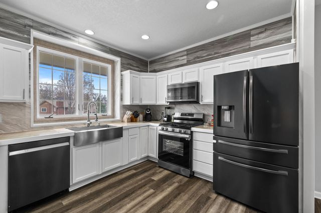 3607 SW 35th Street, Des Moines, IA 50321